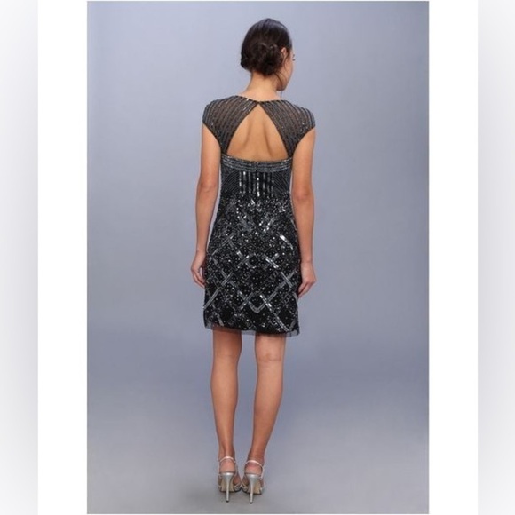 Adrianna Papell Cap Sleeve Envelope Back Sequin Dress in Navy Size 6. - Picture 15 of 16